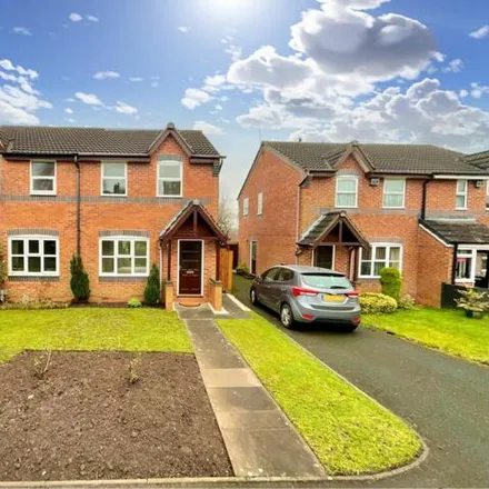 Buy this 3 bed duplex on Stone Junction in Chestnut Grove, Oulton