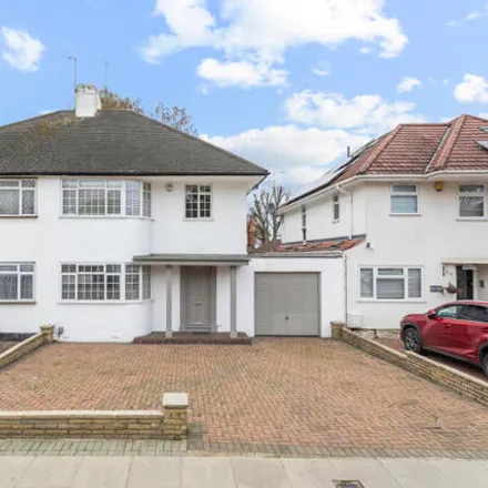 Buy this 3 bed house on NatWest in Penshurst Gardens, The Hale