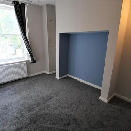 Image 4 - The Towers, Leeds, LS12 3SQ, United Kingdom - Apartment for rent
