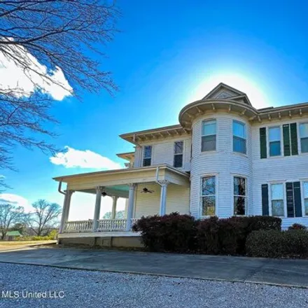 Buy this 6 bed house on Maple Street in Oakland, Yalobusha County