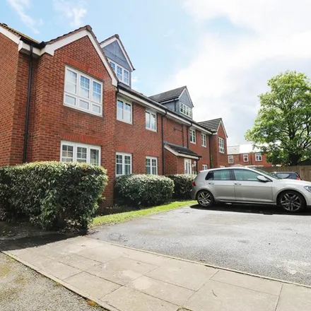 Rent this 2 bed apartment on Bromford Road in Oldbury, B69 3DX