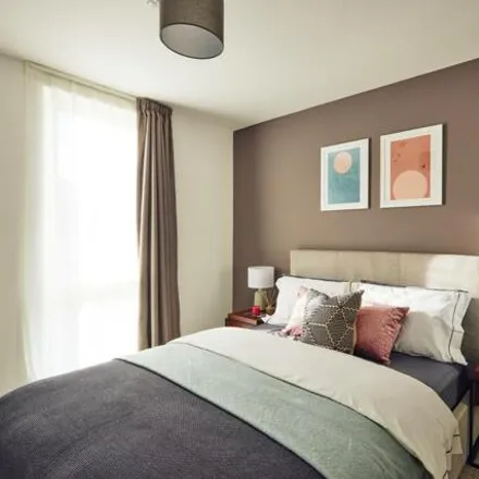 Rent this 2 bed room on Avebury Boulevard in Milton Keynes, MK9 4AQ