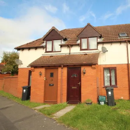 Rent this 2 bed house on 20 Oaktree Crescent in Bradley Stoke, BS32 9AD