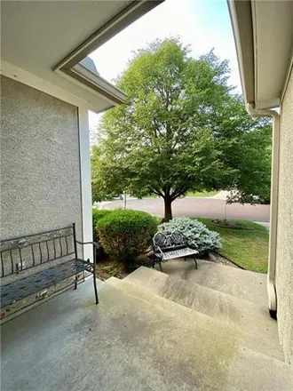 Image 7 - 9370 West 132nd Place, Overland Park, KS 66213, USA - House for sale