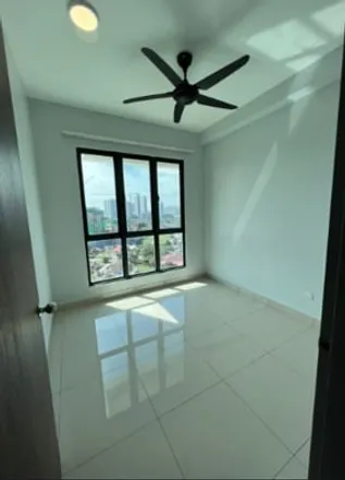 Rent this 3 bed apartment on 99 Speedmart in Jalan Gombak, 53000 Kuala Lumpur