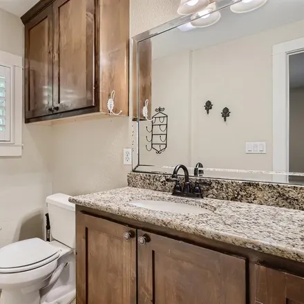 Image 7 - 298 East Fair Oaks Place, Alamo Heights, Bexar County, TX 78209, USA - Room for rent