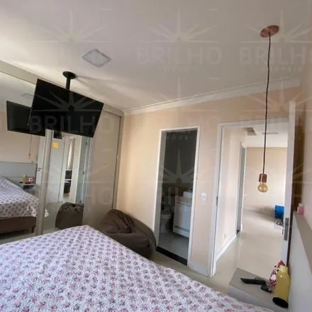 Buy this 3 bed apartment on Rua Vitorino Calegare in Secretaria Paroquial da Paróquia Santa Cruz, Barueri - SP
