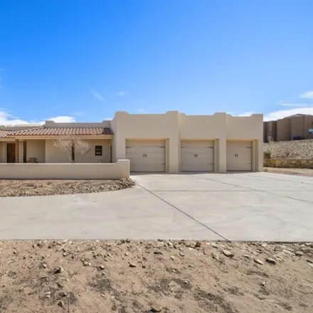 Buy this 3 bed house on 8022 Constitution Road in Doña Ana County, NM 88007