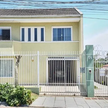 Buy this 3 bed house on Rua Tenente Manoel Oliveira de Souza 61 in Barreirinha, Curitiba - PR