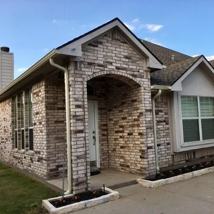 Rent this 4 bed house on 2864 Lone Ranger Trail in Little Elm, TX 75068