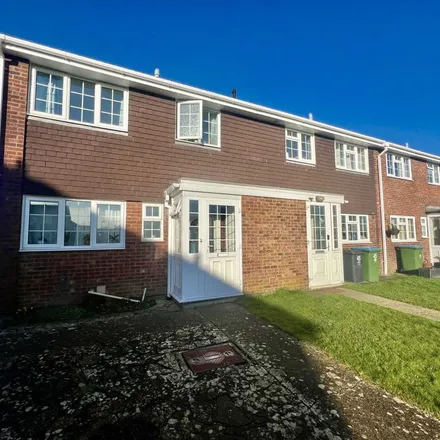 Rent this 3 bed apartment on The Hartings in Felpham, PO22 6QF