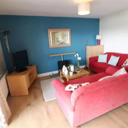Rent this 2 bed apartment on Hans Sloane Square in Killyleagh, BT30 9QN