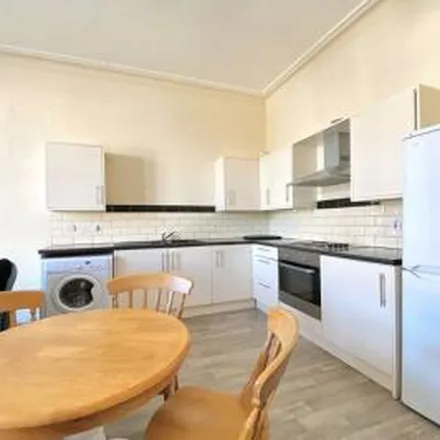 Rent this 4 bed apartment on Ladbrokes in Lake Road, Portsmouth