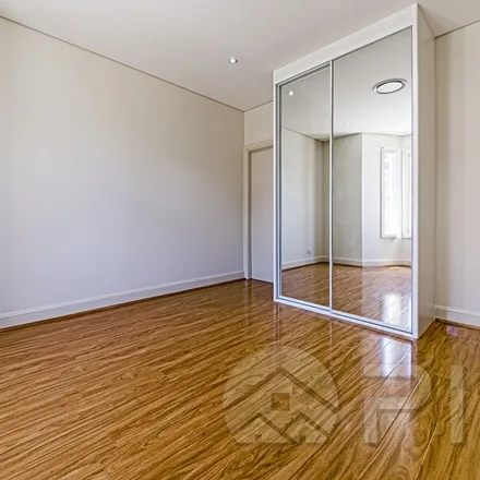 Image 4 - Peace Lane, Sydney NSW 2150, Australia - Apartment for rent