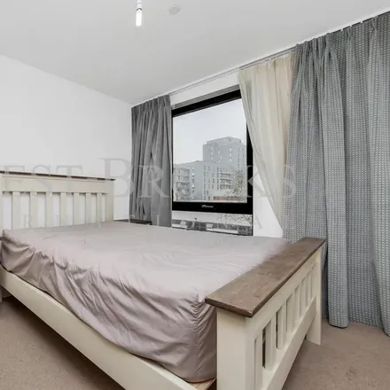 Image 5 - Plot B, Prestons Road, Canary Wharf, London, E14 9RL, United Kingdom - Townhouse for rent