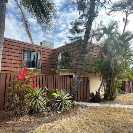 Image 1 - Cedar Bend Drive, Fort Myers, FL 33919, USA - House for sale