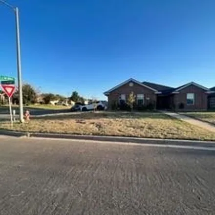 Image 1 - 389 Sugarberry Avenue, Abilene, TX 79602, USA - House for rent