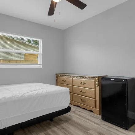 Image 3 - Pine Hills, FL, US - Room for rent