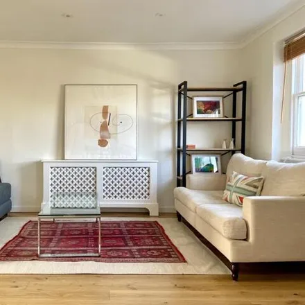 Rent this 2 bed apartment on 483 Fulham Road in London, SW6 1DU