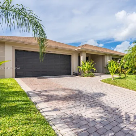 Buy this 4 bed house on 11817 Southwest 95th Street in Kendall, FL 33186