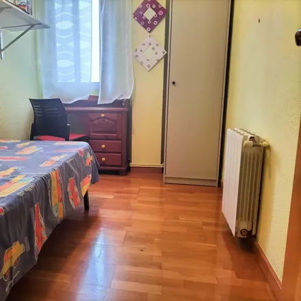 Rent this 4 bed room on Plaça de Sant Felip Neri in 4, 46021 Valencia