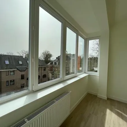 Image 6 - Avenue de la Ramée - Looflaan 32, 1180 Uccle - Ukkel, Belgium - Apartment for rent