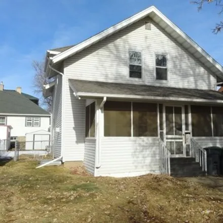 Buy this 3 bed house on 708 1st Street Northwest in Mandan, ND 58554