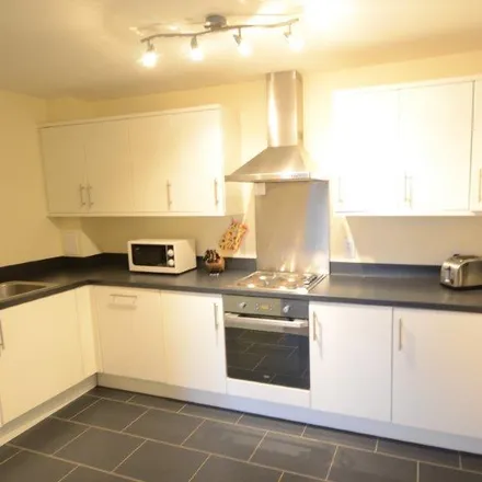 Image 2 - 20 Kennet Street, Katesgrove, Reading, RG1 4AQ, United Kingdom - Apartment for rent