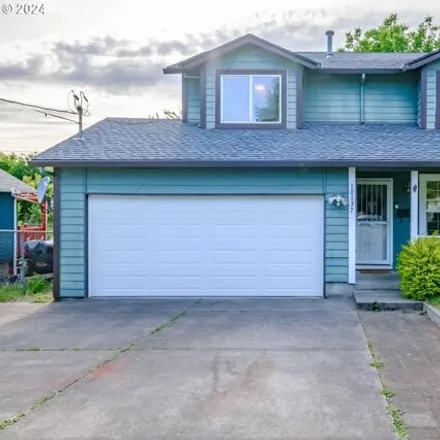 Buy this 3 bed house on 10137 North Tioga Avenue in Portland, OR 97203