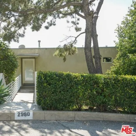 Image 3 - 3000 Durand Drive, Los Angeles, CA 90068, USA - House for sale