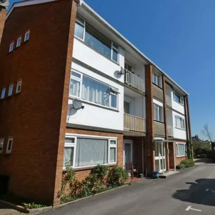 Rent this 2 bed apartment on unnamed road in Salisbury, SP1 1NA