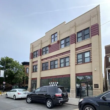 Rent this 4 bed house on Former Chicago Defender Building in 3435 South Indiana Avenue, Chicago