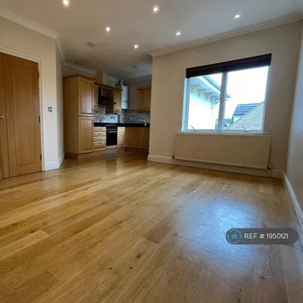 Image 2 - The Durham Arms, Albert Road, London, RM1 2PR, United Kingdom - Apartment for rent