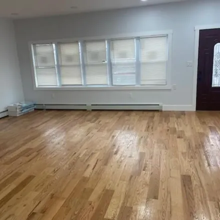 Rent this 4 bed apartment on 4445 Monticello Avenue in New York, NY 10466