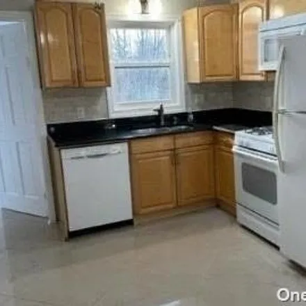 Rent this 2 bed house on 487 5th Avenue in Village of Cedarhurst, NY 11516
