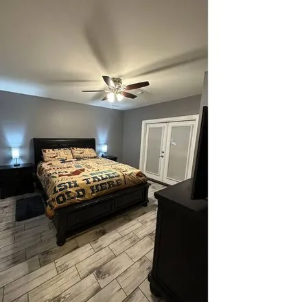 Rent this 3 bed apartment on Scottsboro
