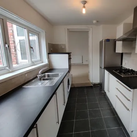 Rent this 3 bed apartment on Saint Aidan's Street in Gateshead, NE8 1YA