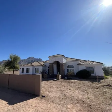 Buy this 5 bed house on 529 South Val Vista Road in Apache Junction, AZ 85119