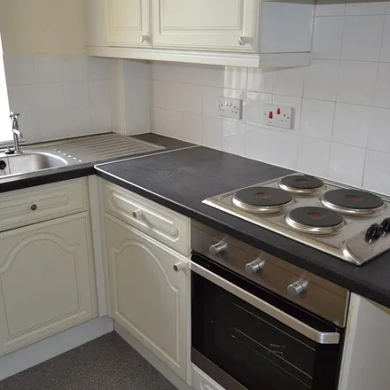 Rent this 1 bed apartment on Manygates Park in Wakefield, WF1 5AD