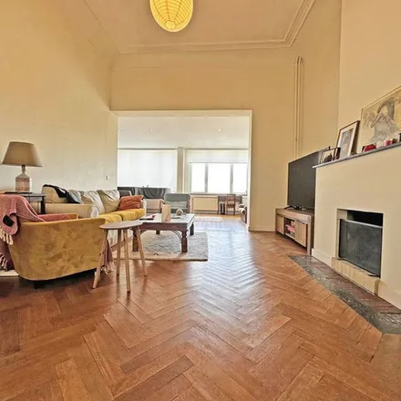 Rent this 3 bed apartment on B&B Hotel in Rue Paul Spaak - Paul Spaakstraat 15, 1050 Brussels