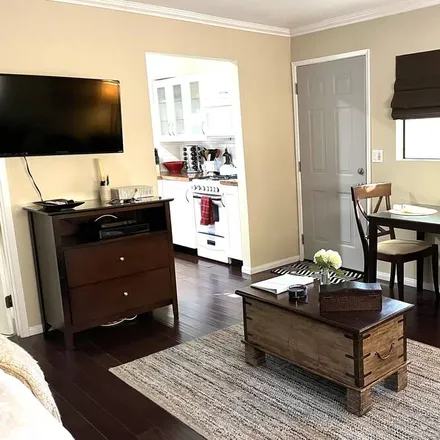 Rent this 1 bed apartment on Los Angeles in CA, 91607
