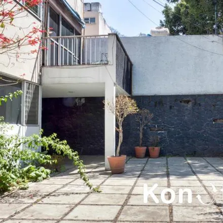 Buy this 1studio house on Calle Abasolo 103 in Coyoacán, 04100 Mexico City