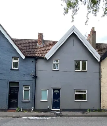 Rent this 3 bed house on 103 Feeder Road in Bristol, BS2 0UB
