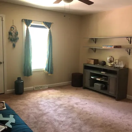 Rent this 1 bed room on 72 Cilanco Street in Rome, GA 30165