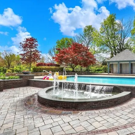 Image 3 - 1842 Summerlakes Court, Carmel, IN 46032, USA - House for sale