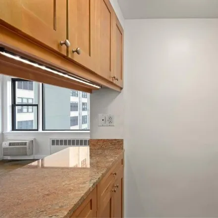 Image 4 - 50 King Street, New York, NY 10014, USA - Apartment for sale