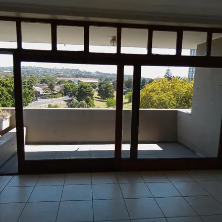 Image 5 - Barnard Street, Oakdale, Bellville, 7530, South Africa - Apartment for rent