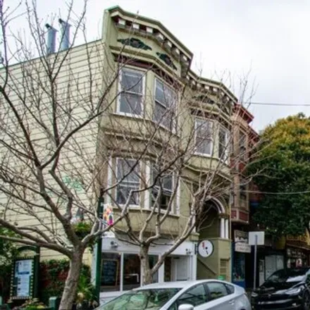 Rent this 3 bed apartment on 4063 24th Street in San Francisco, CA 94114