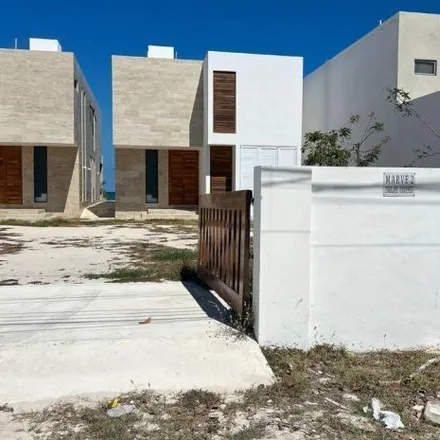 Rent this 3 bed house on Carretera Progreso - Telchac Puerto in 97330 El Faro, YUC