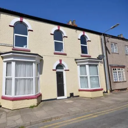 Rent this 2 bed apartment on Leaking Boot Restaurant and Chippie in Brighton Street, Cleethorpes